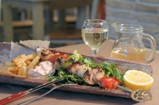 apostaktirio-souvlaki