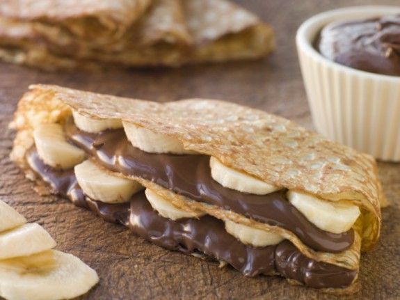 Krepes-me-krema-sokolatas-kai-mpanana