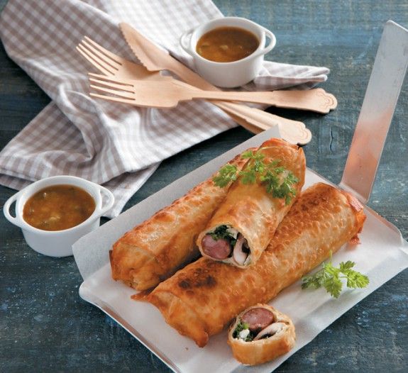 spring-rolls-loukaniko