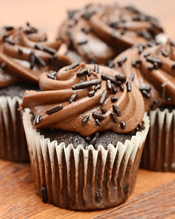 cupcakes-anoigma