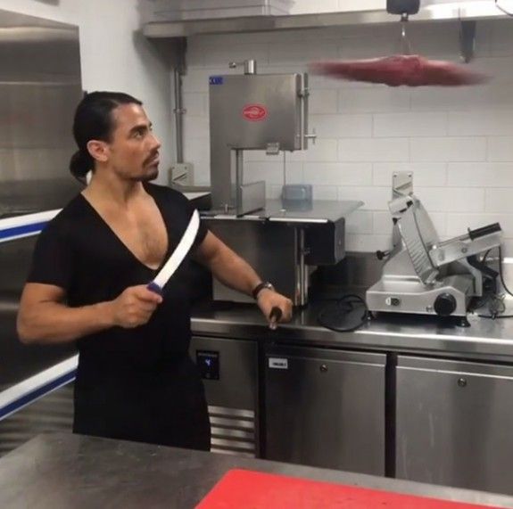 salt-bae