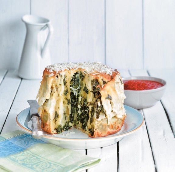 tourta-me-kanelonia
