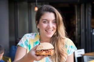 madame–burgers1