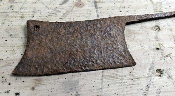 rusty-knife