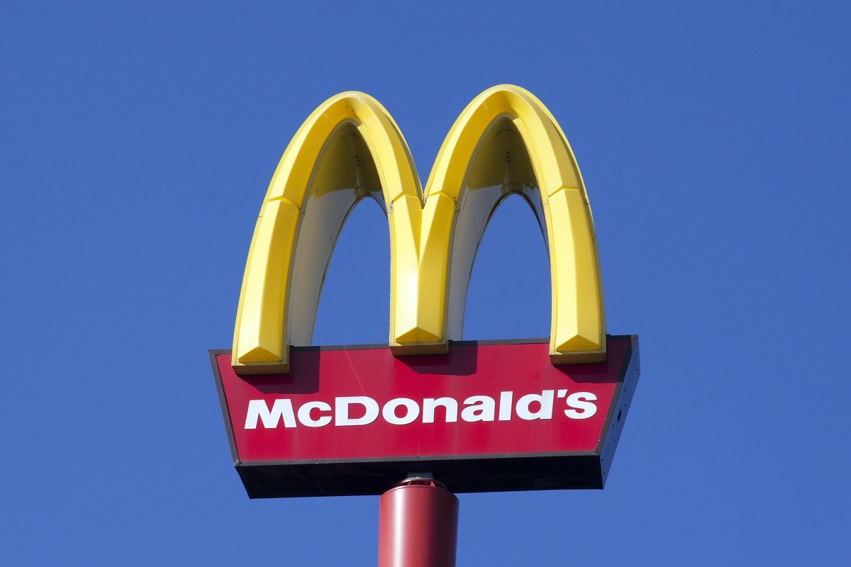 mcDonalds sign