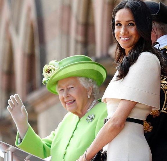 ROYALS2