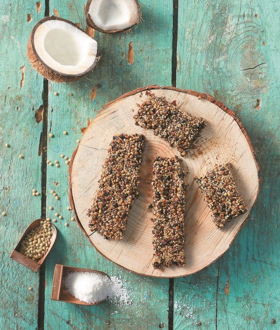 pasteli me karyda