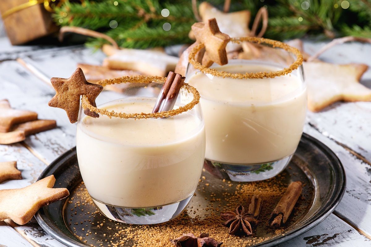 Eggnog Christmas cocktail
