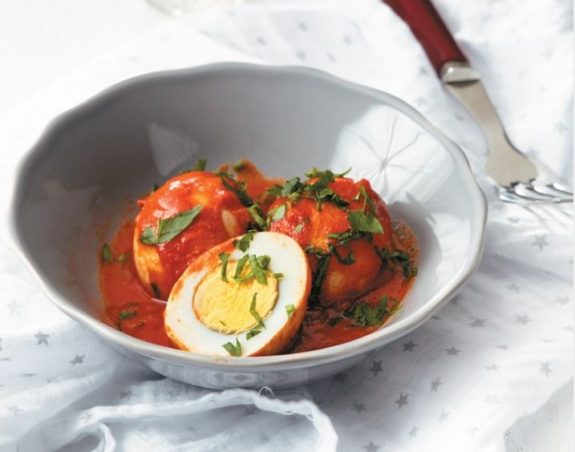 Egg curry1
