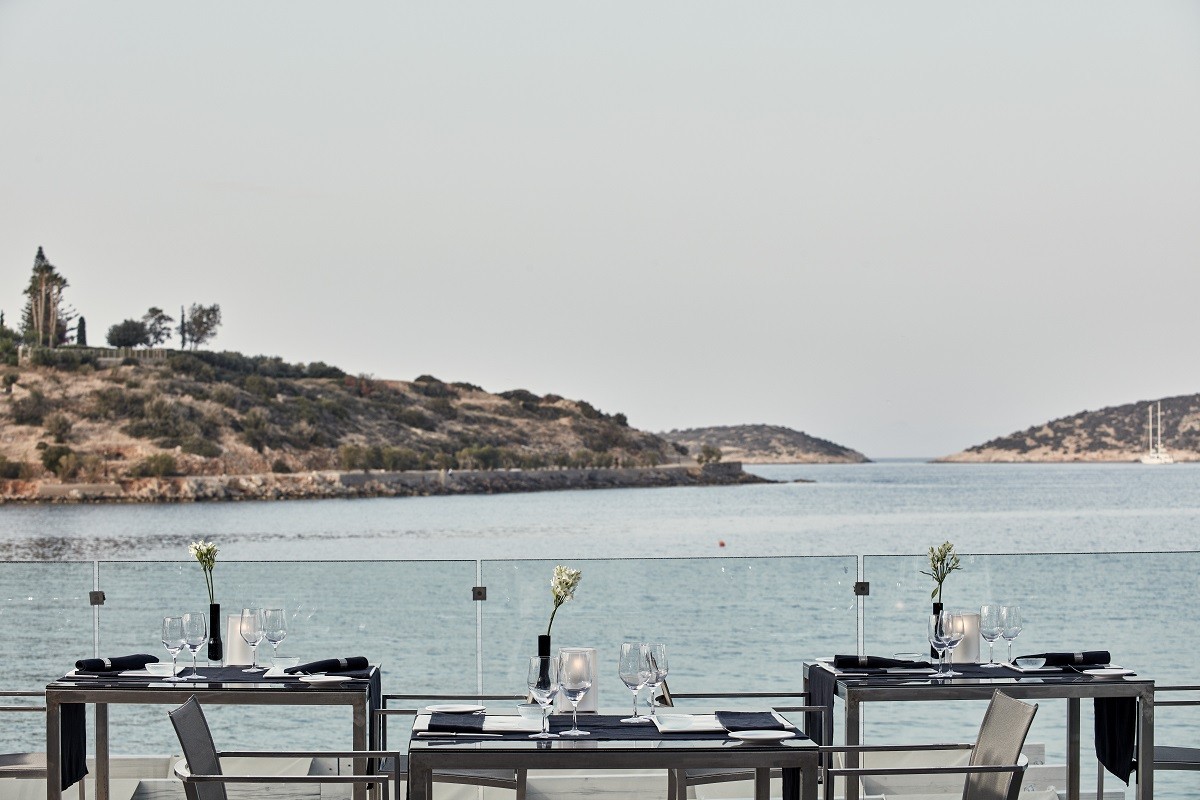Minos Beach_La Bouillabaisse_01