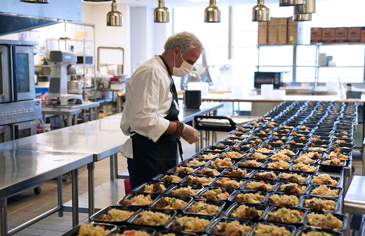 ERIC-RIPERT-CREDITS-AFP-VISUALHELLASGR