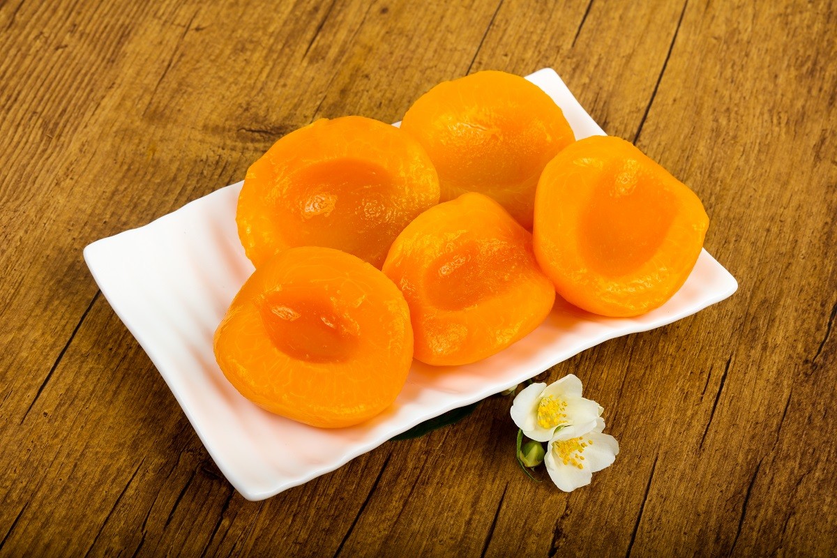 Canned peaches