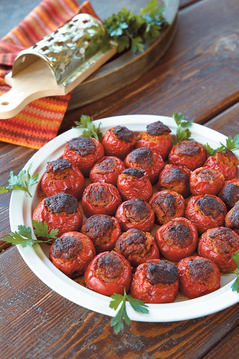 ntomates-tinou