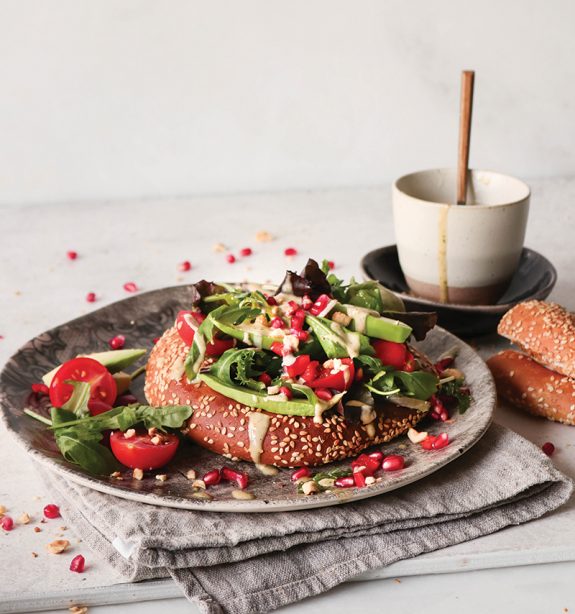 Salata-me-koulouri