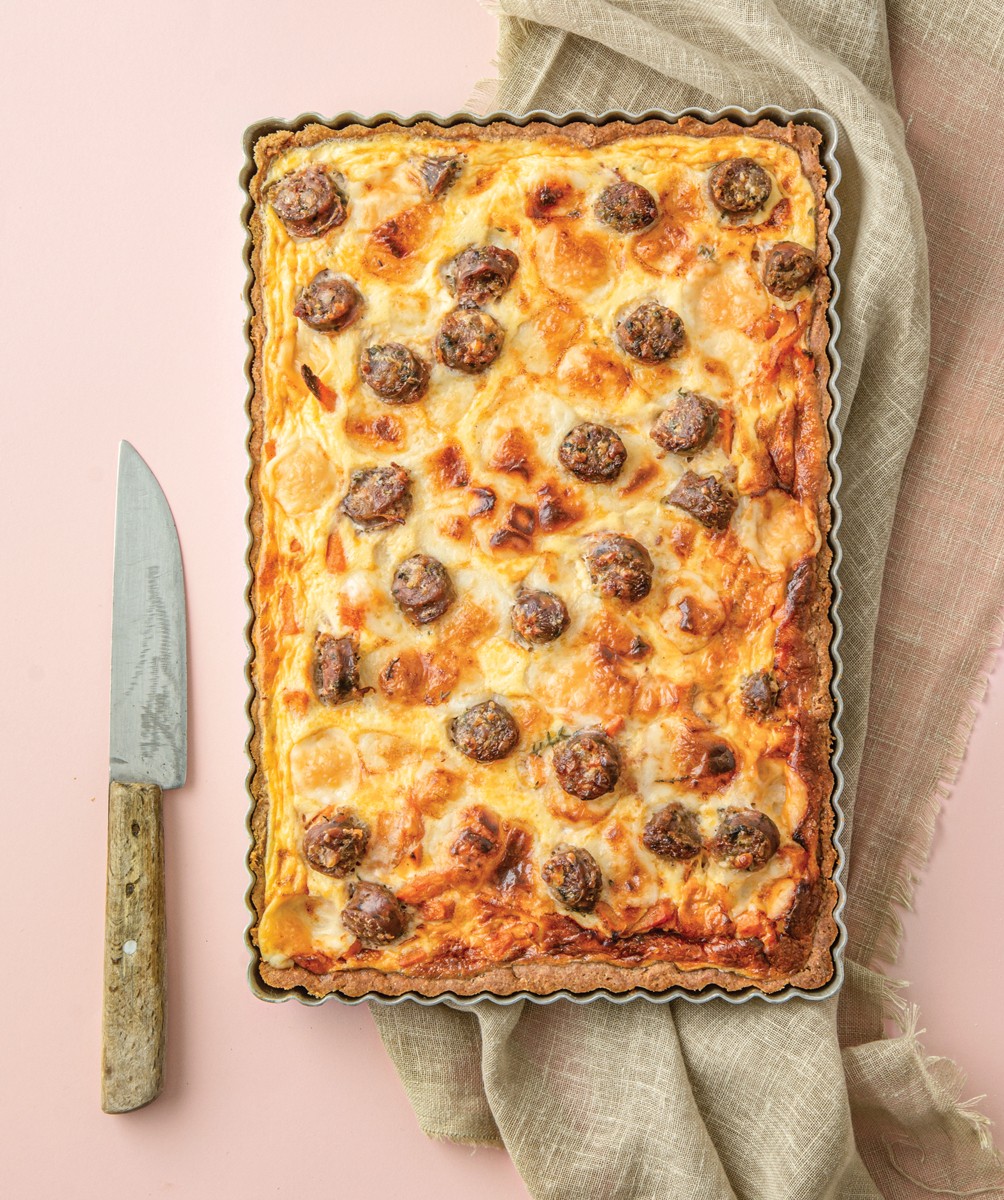 tarta-poluspori-glukopatata-loukaniko-graviera