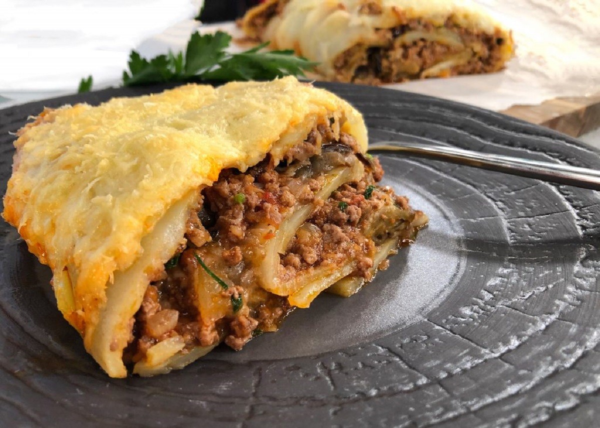 rolo-mousaka