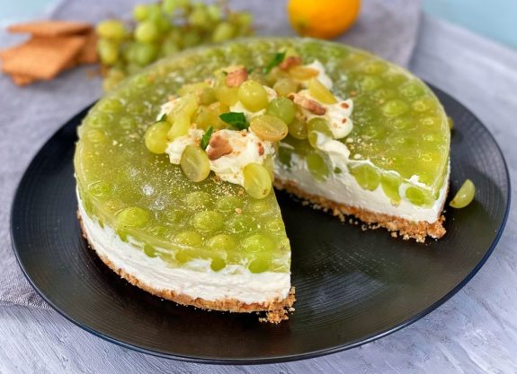 Cheesecake stafili-anoigma