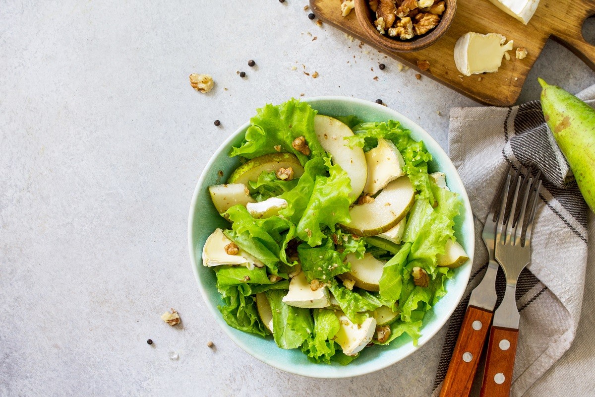Pear Salad, Walnut, Camembert Cheese and Vinaigrette Dressing on