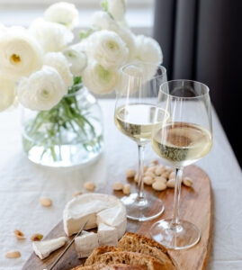 CHARDONNAY HEADER OLIVE