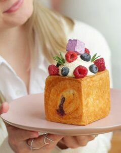 cube croissant_anoigma