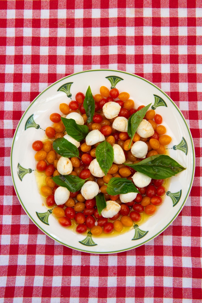 salata_caprese_anoigma