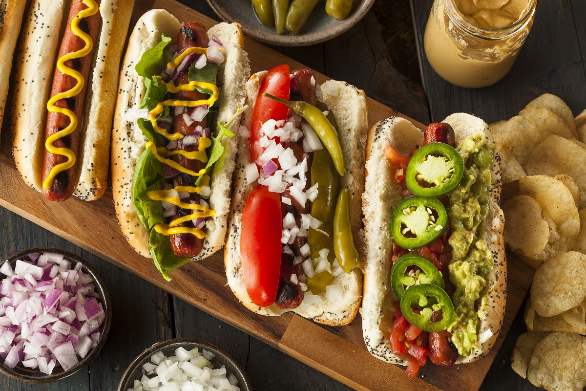 Gourmet,Grilled,All,Beef,Hots,Dogs,With,Sides,And,Chips