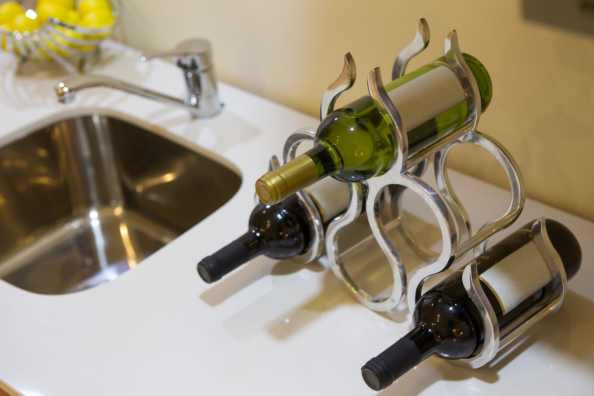 Three,Bottles,Of,Wine,With,Blank,Labels,In,A,Stylish