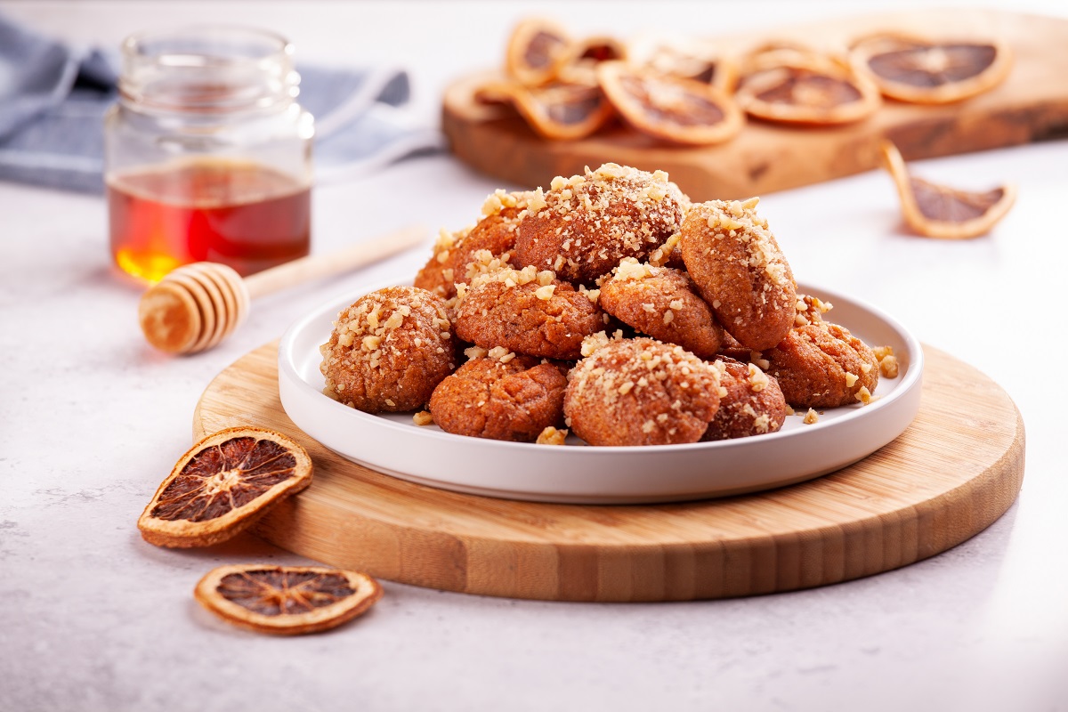 Close-up,Of,Homemade,Greek,Traditional,Melomakarona,Cookies
