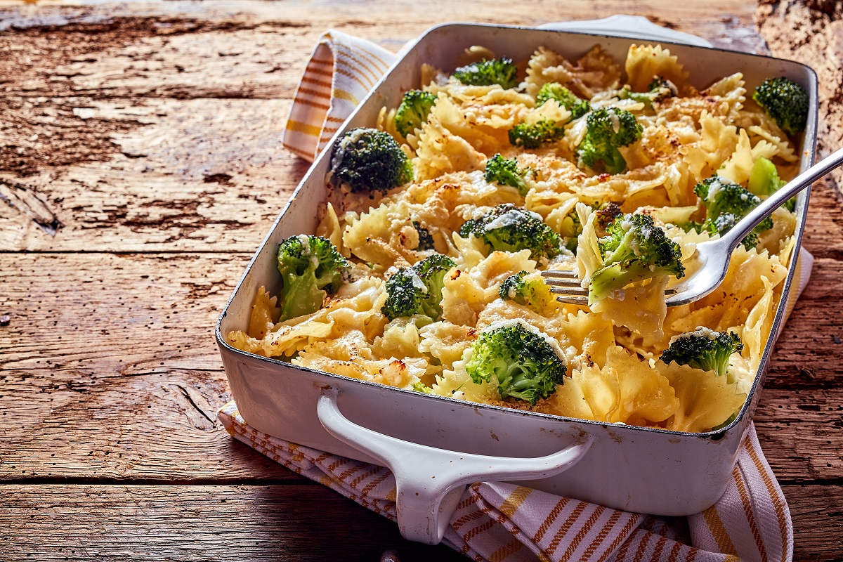 Delicious,Recipe,With,Farfalle,,Or,Bow,Tie,,Italian,Pasta,With