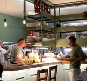 seyxelles anoigma