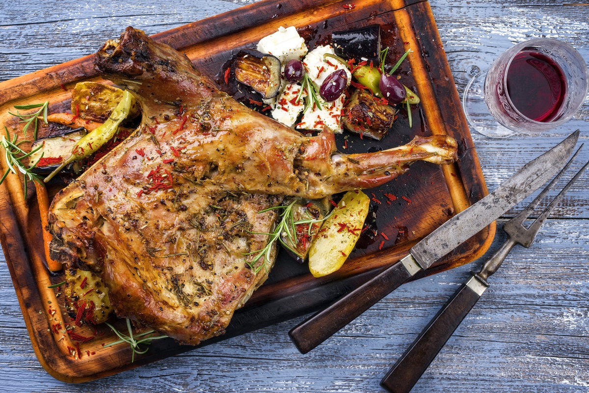 Barbecue,Lamb,Shoulder,With,Vegetables,And,Feta,As,Top,View