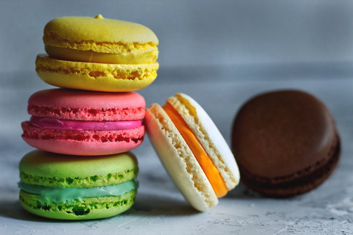 Colorful,Macaroons,On,A,Light,Background,Dessert