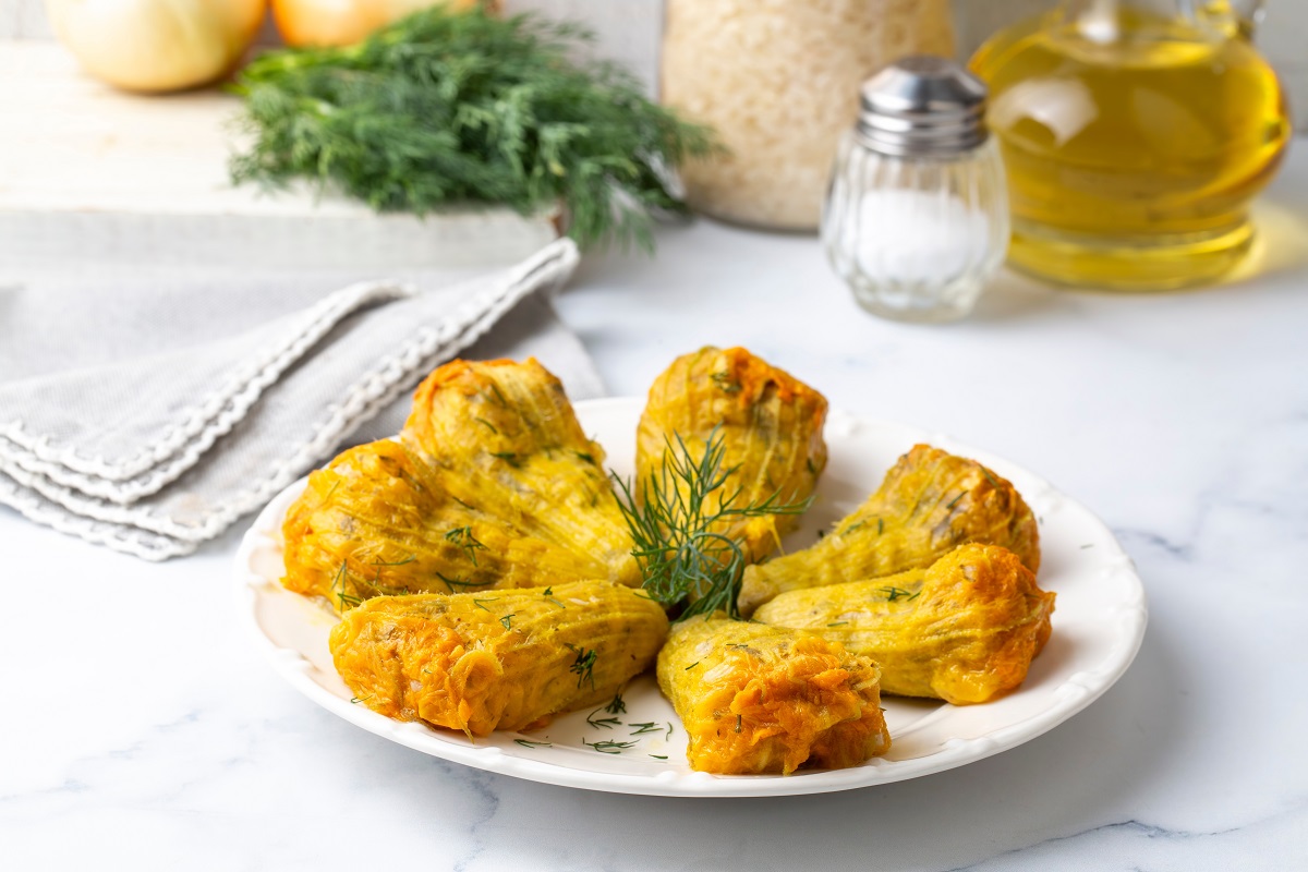 Traditional,Delicious,Turkish,-,Greek,Cuisine,,Turkish,Food;,Stuffed,Zucchini