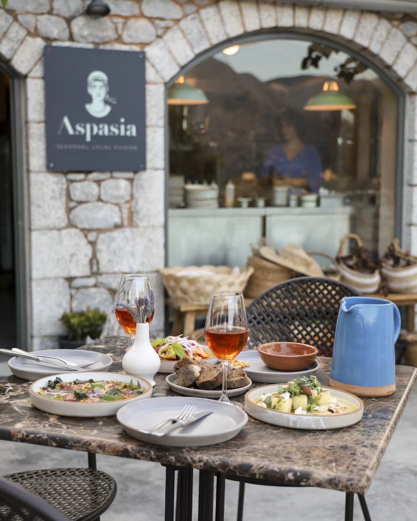 aspasia-exoteriki