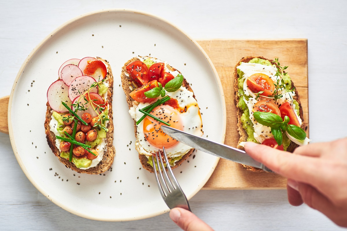 Vegetarian,Egg,Sandwiches,On,White,Background.,Healthy,Vegetarian,Sandwiches,With