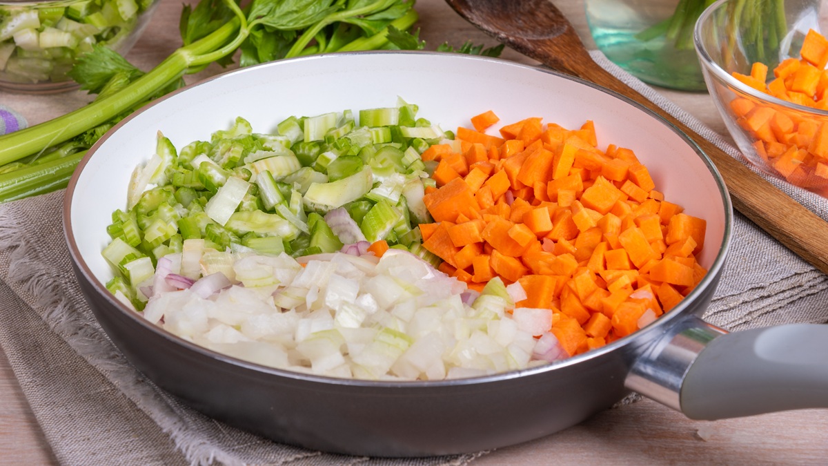 Cooking,Carrot,And,Celery,Onion,Vegetable,Dressing,,Chopped,Ingredients,For